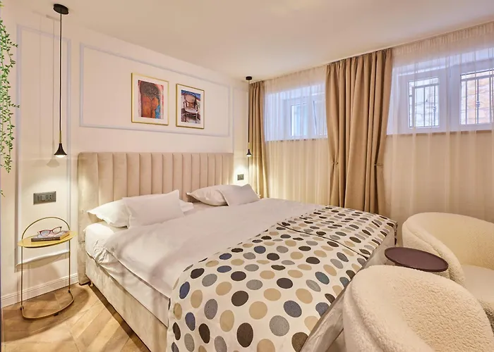 Luxury Beauty 아파트 *